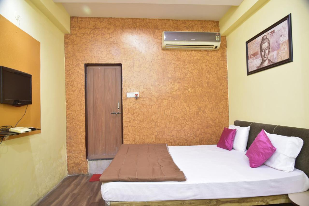 Hotel Drishti Inn Khāpri Εξωτερικό φωτογραφία